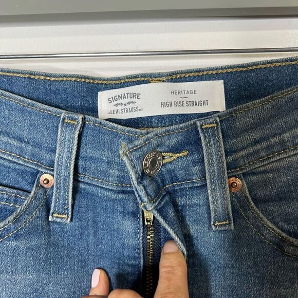 Levi’s Strauss Signature Heritage High Rise Straight Jeans Distressed - Picture 4 of 11